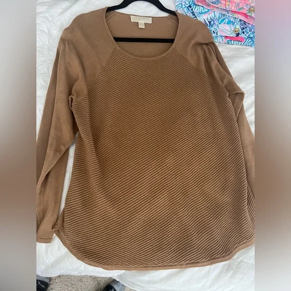 Michael Kors Sweater - Picture 5 of 7